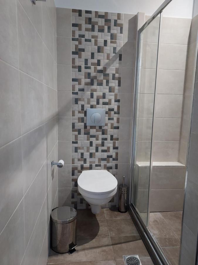 Aqua Apartments Loutrá Oraías Elénis Eksteriør bilde